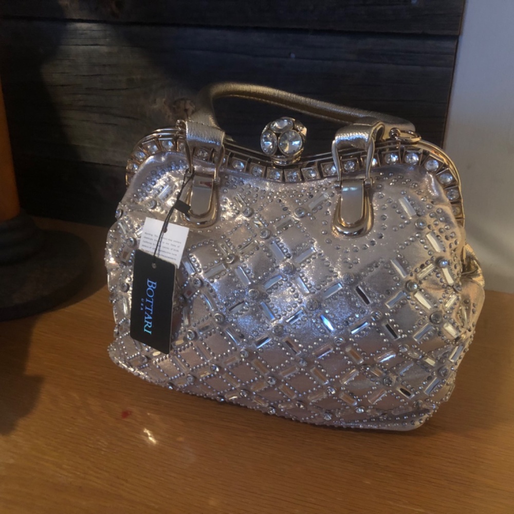 Hand bag - Picture 3 of 4